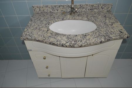 Apartamento para alugar com 53m², 1 quarto e sem vagaBanheiro 