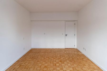Apartamento à venda com 221m², 3 quartos e 2 vagas Apartamento à venda com 221m², 3 quartos e 2 vagasFoto 01