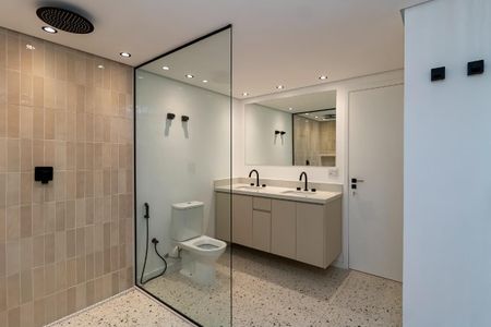 Apartamento à venda com 221m², 3 quartos e 2 vagas Apartamento à venda com 221m², 3 quartos e 2 vagasFoto 01