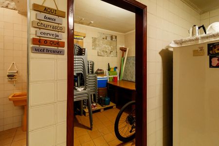 Casa à venda com 159m², 3 quartos e 1 vagaQuarto de Serviço