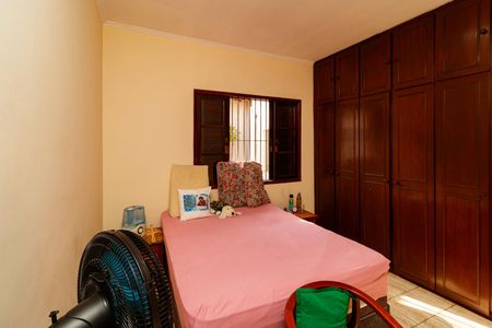 Casa à venda com 159m², 3 quartos e 1 vagaSuíte