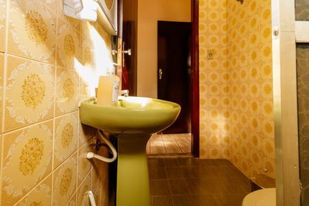 Casa à venda com 159m², 3 quartos e 1 vagaBanheiro da Suíte