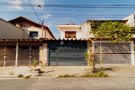 Casa à venda com 159m², 3 quartos e 1 vagaFachada