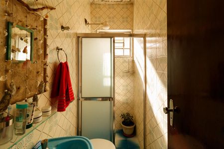 Casa à venda com 159m², 3 quartos e 1 vagaBanheiro