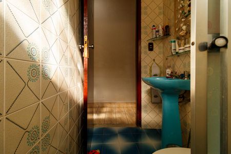 Casa à venda com 159m², 3 quartos e 1 vagaBanheiro