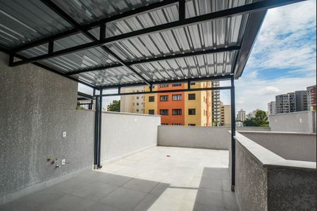 Apartamento à venda com 122m², 2 quartos e 2 vagasCobertura