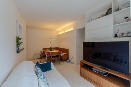 Apartamento à venda com 60m², 2 quartos e 1 vaga Apartamento à venda com 60m², 2 quartos e 1 vagaSala