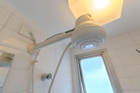 Apartamento à venda com 60m², 2 quartos e 1 vaga Apartamento à venda com 60m², 2 quartos e 1 vagaBanheiro de serviço