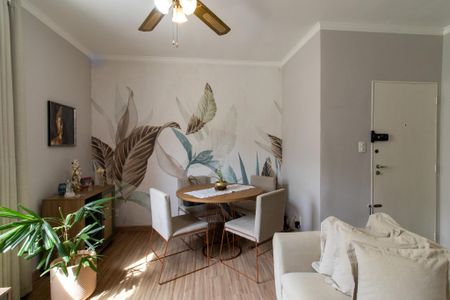 Apartamento para alugar com 78m², 2 quartos e 1 vagaSala