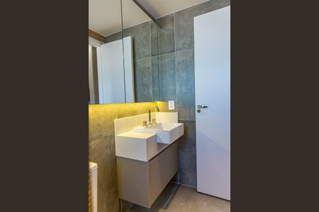 Apartamento à venda com 80m², 2 quartos e 1 vagaBanheiro da Suíte