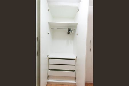 Apartamento para alugar com 60m², 3 quartos e 2 vagas Apartamento para alugar com 60m², 3 quartos e 2 vagasQuarto 1