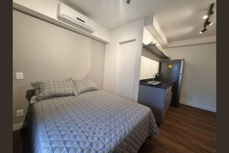Apartamento à venda com 26m², 1 quarto e sem vaga