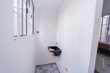 Casa para alugar com 28m², 1 quarto e sem vagaÁrea de Serviço