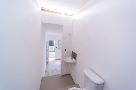 Casa para alugar com 28m², 1 quarto e sem vagaBanheiro
