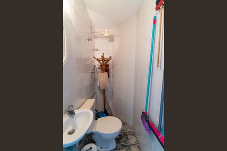 Apartamento para alugar com 120m², 3 quartos e 2 vagasBanheiro de serviço