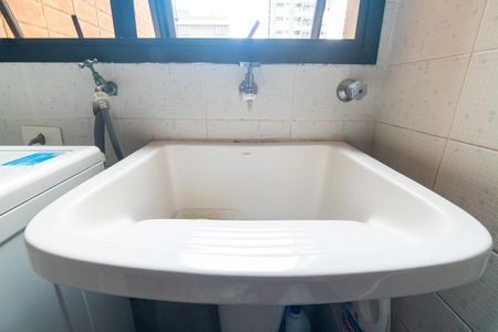 Apartamento para alugar com 120m², 3 quartos e 2 vagasLavanderia Detalhe