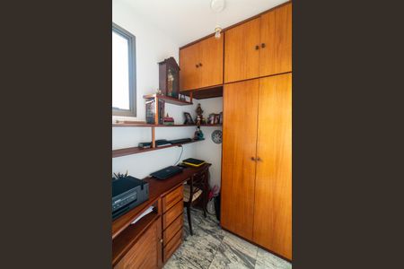 Apartamento para alugar com 120m², 3 quartos e 2 vagasEscritório