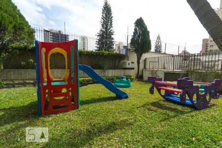 Apartamento para alugar com 120m², 3 quartos e 2 vagasÁrea comum - Playground