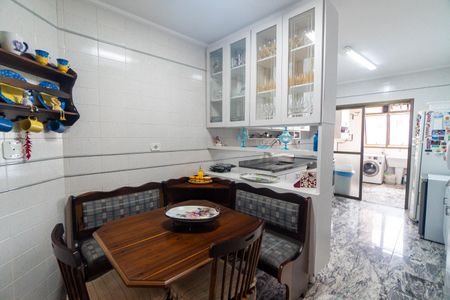 Apartamento para alugar com 120m², 3 quartos e 2 vagasCozinha