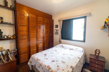 Apartamento para alugar com 120m², 3 quartos e 2 vagasQuarto 1