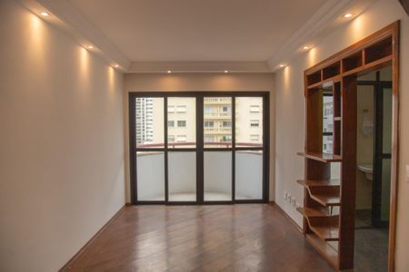 Apartamento à venda com 79m², 2 quartos e 1 vagaSala