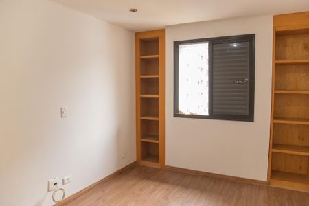 Apartamento à venda com 79m², 2 quartos e 1 vagaQuarto 
