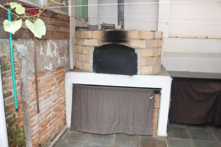 Casa para alugar com 142m², 1 quarto e sem vagaQuintal