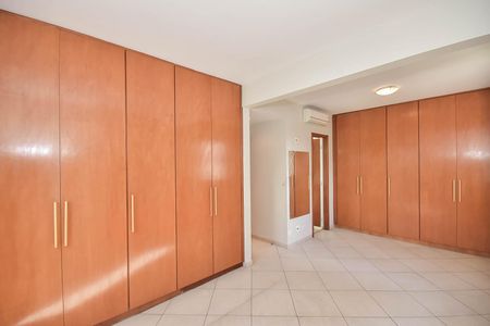 Apartamento à venda com 85m², 1 quarto e 2 vagas Apartamento à venda com 85m², 1 quarto e 2 vagasSuíte