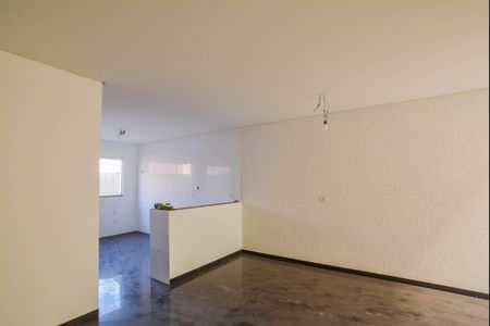 Casa à venda com 270m², 3 quartos e 6 vagasCopa