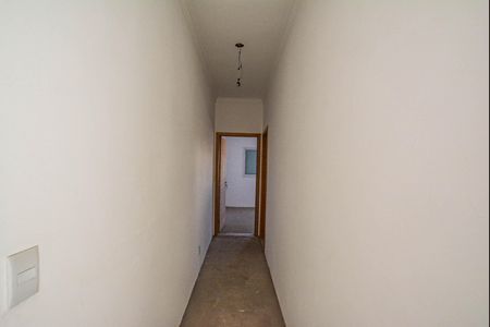 Casa à venda com 270m², 3 quartos e 6 vagasCorredor