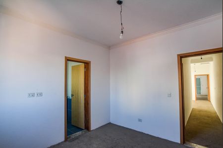 Casa à venda com 270m², 3 quartos e 6 vagasSuíte 3