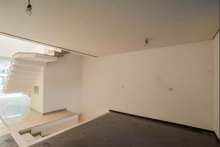 Casa à venda com 270m², 3 quartos e 6 vagasCopa