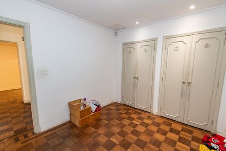 Casa para alugar com 312m², 6 quartos e 5 vagasQuarto 2