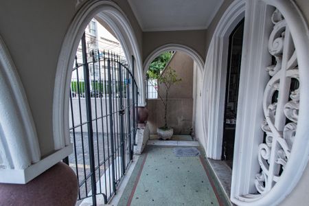 Casa para alugar com 312m², 6 quartos e 5 vagasVaranda da sala