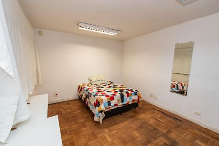 Casa para alugar com 312m², 6 quartos e 5 vagasQuarto 4