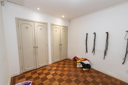 Casa para alugar com 312m², 6 quartos e 5 vagasQuarto 2