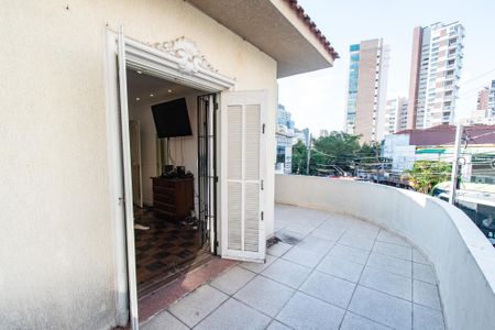 Casa para alugar com 312m², 6 quartos e 5 vagasVaranda do quarto 3