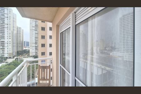 Apartamento para alugar com 29m², 1 quarto e sem vagaVaranda