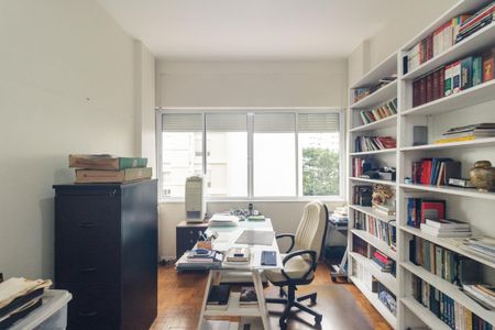 Apartamento para alugar com 154m², 3 quartos e 1 vaga Apartamento para alugar com 154m², 3 quartos e 1 vagaQuarto 3