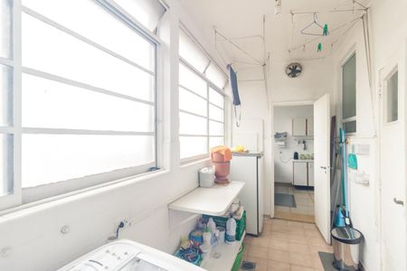 Apartamento para alugar com 154m², 3 quartos e 1 vaga Apartamento para alugar com 154m², 3 quartos e 1 vagaLavanderia