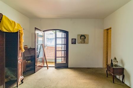 Casa para alugar com 230m², 3 quartos e 3 vagas Casa para alugar com 230m², 3 quartos e 3 vagasQuarto 1