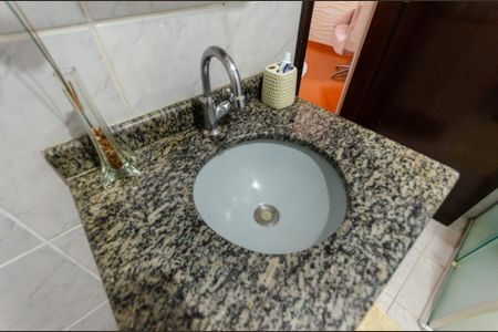 Casa à venda com 300m², 3 quartos e 2 vagasBanheiro da Suíte