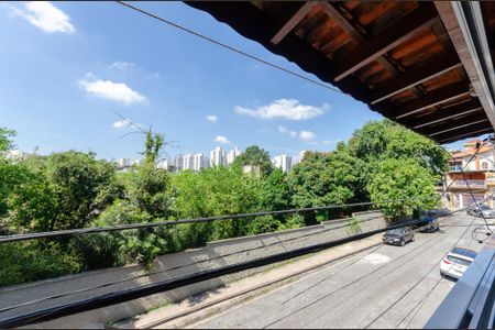 Casa à venda com 300m², 3 quartos e 2 vagas Casa à venda com 300m², 3 quartos e 2 vagasVaranda