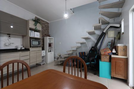 Casa para alugar com 50m², 1 quarto e 1 vagaSala/Cozinha