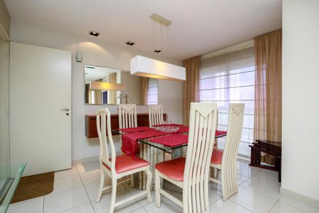 Apartamento para alugar com 116m², 3 quartos e 2 vagasSala