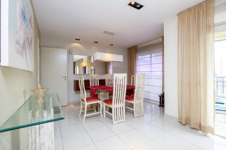 Apartamento para alugar com 116m², 3 quartos e 2 vagasSala