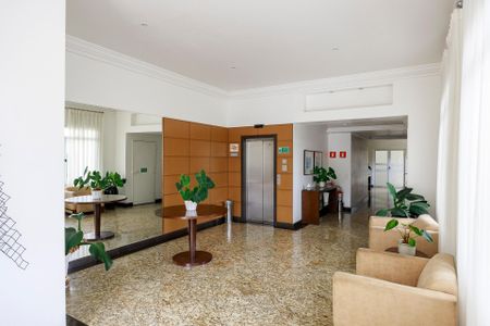 Apartamento para alugar com 116m², 3 quartos e 2 vagasHall Social