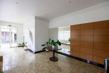 Apartamento para alugar com 116m², 3 quartos e 2 vagasHall Social