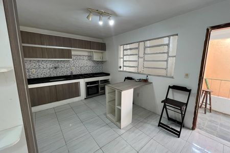 Casa para alugar com 100m², 2 quartos e 1 vagaCozinha