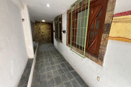 Casa para alugar com 100m², 2 quartos e 1 vagaÁrea de Serviço